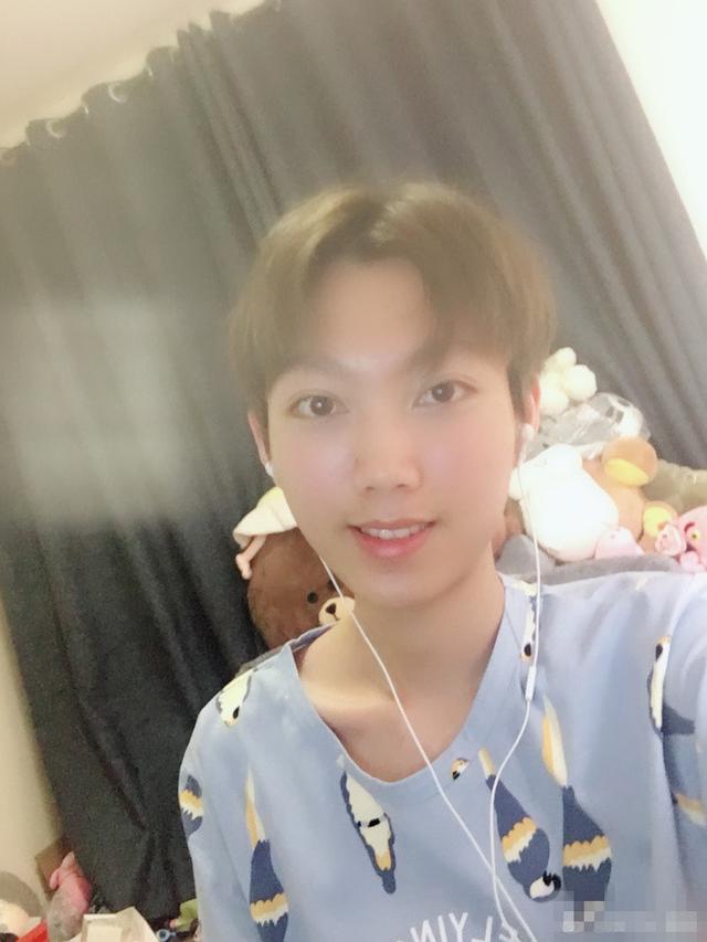 主播唱歌谁好听?孤影第二!张大仙开头跪网友受