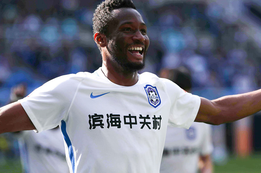 娇妻魅力太大!又一世界级球星要逃离中超,8千