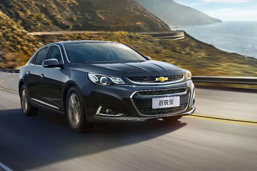 中型轿车非得迈腾凯美瑞？这些高配置大尺寸车型裸车最高17万