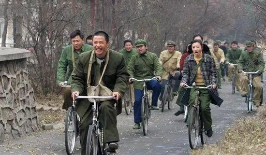 改革开放40年,我们的服饰有哪些演变?