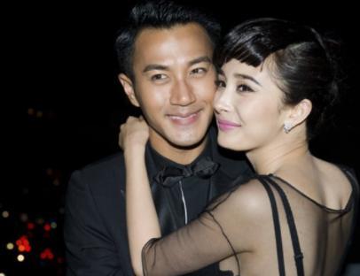 娱乐圈的一对姐妹花,唐嫣罗晋今天举行婚礼,杨