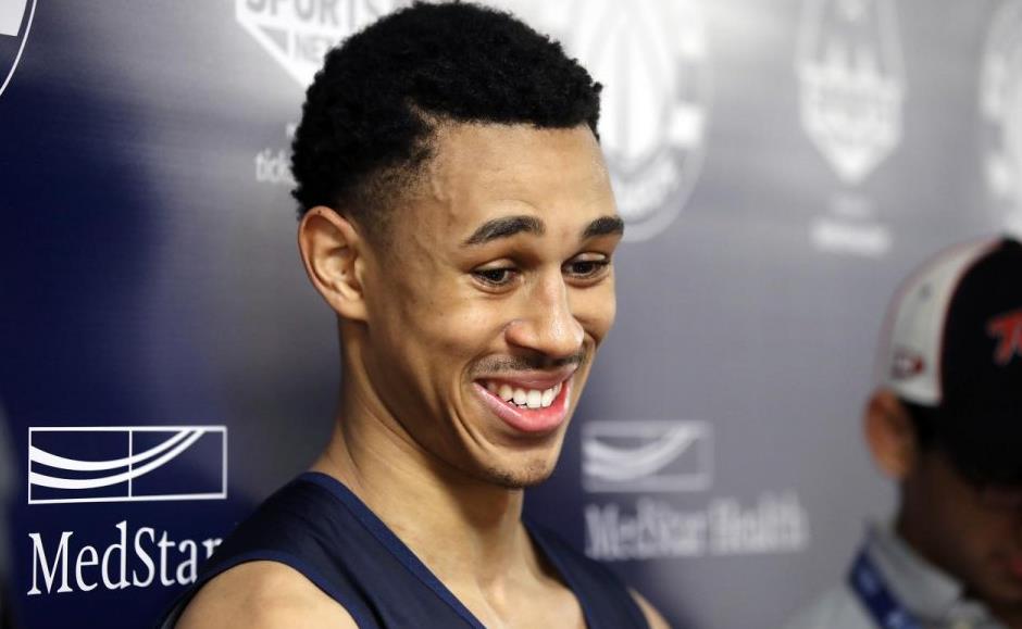 史上最强诅咒,76人正式宣布3大新秀全伤,大帝