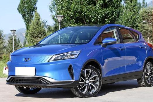 补贴后售价11.98-14.58万，续航375KM，帝豪纯电动GS e了解一下