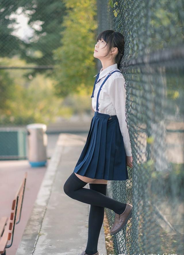 学妹说没机会却总答应约会 女生不拒绝不接受什么意思