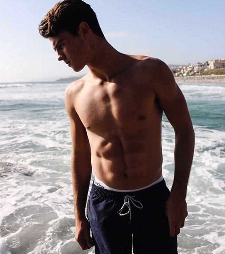 想要在家练背?你只需要一对哑铃!并掌握这3个