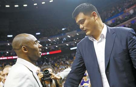 科比:我不明白当初姚明为什么会拒绝湖人,姚明:因为你跟他一样