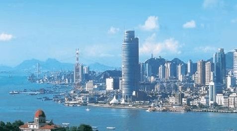 为什么山东省青岛的浴场不收费,连云港海滨浴