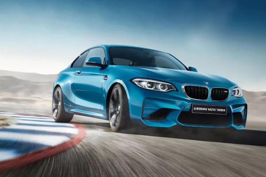 50万入手钢炮，然后开着去买菜，谁干出这事儿来