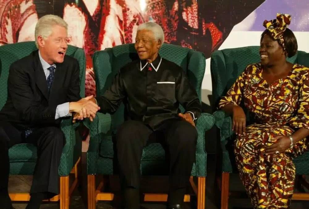 曾经发达国家的南非,现在沦落为三流国家,曼德