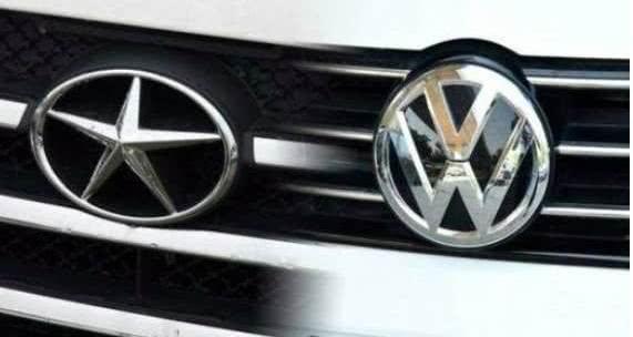 大众和江淮亮新车，车标不是VW了，换上新的更有美感！