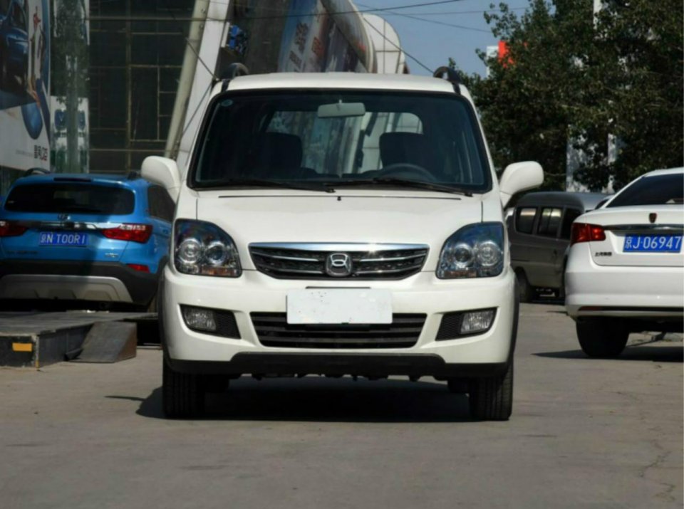 20年前的日系神车,堪称上世纪古董车,如今四万起还能月销两千
