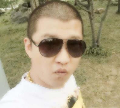 快手大变天!二驴回归时间确定,人气200万,土豪