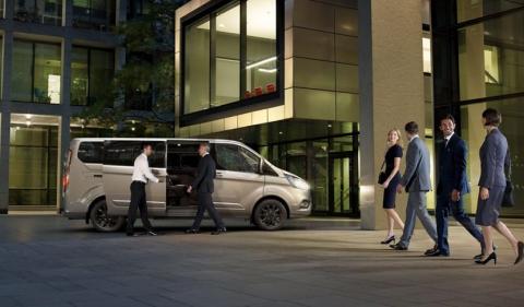 福特史上最贵MPV!福特途睿欧新款将突击北京车展！