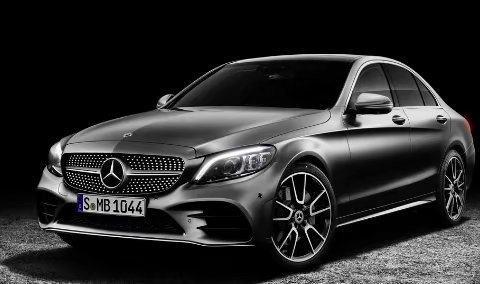 2019款梅赛德斯奔驰c级车，开往日内瓦！