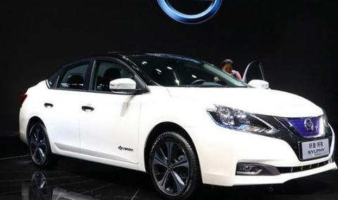 日产轩逸纯电，采用V-Motion设计语言，续航超300公里