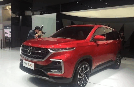 售价6万, 幸好你没买宝骏510, 不然就要错过这款6座SUV了