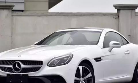 奔驰推出2018款SLC，售价为55.5万元起