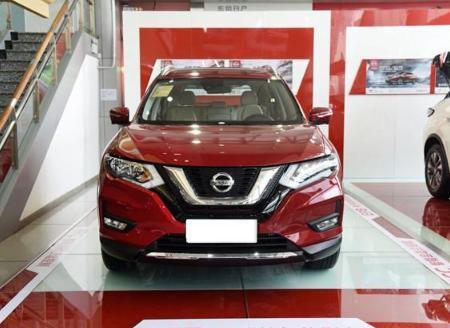 CRV有对手了，2018款日产奇骏，新增7座版本！