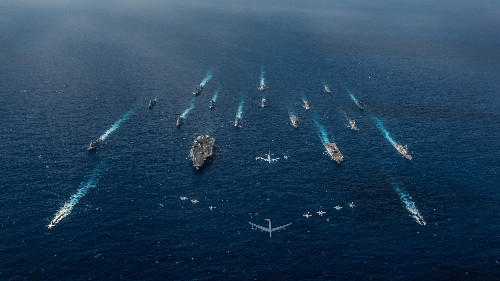 珠海航展歼10B验证矢量推力,美日利剑2019军