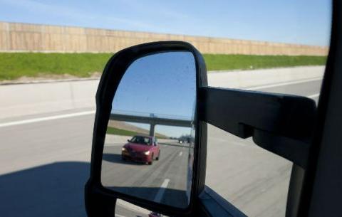 广西汽车川汽野马欲“联姻”“合资合作”模式留想象空间