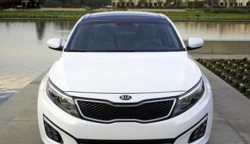 只靠明星做秀，这款韩系车从二十万暴跌至十三万，如今混成这样！