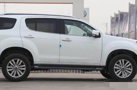 四款30万以内性价比超高的越野车，两款国产车，越野能力很狂躁！