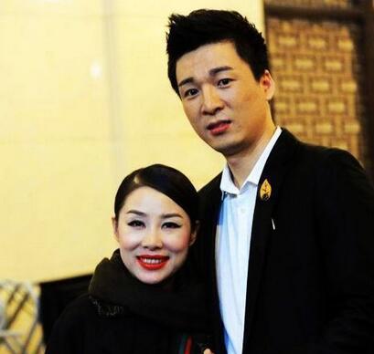 曾是餐厅搬运工, 登上星光大道获冠军, 如今销