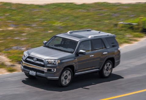 对抗路虎揽胜, 丰田全新硬派越野车: 越野完胜牧马人, 但不卖中国