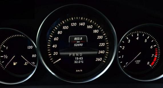 落地价34万多，现不用18万，内饰豪华，妹子上车后不想下车