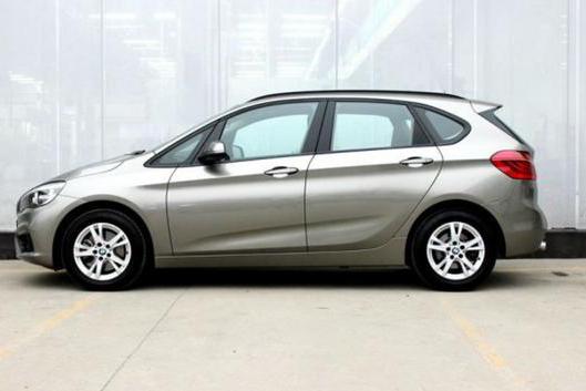 花18万买辆宝马代步，当打开后尾箱的时候，整个人呆住了