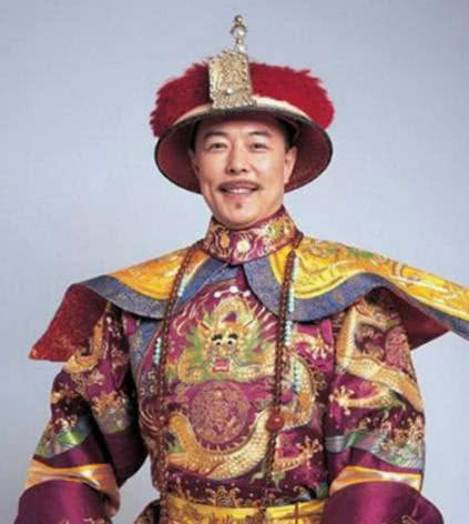 演技被严重高估的演员,张铁林上榜,最后一位演戏就一个表情