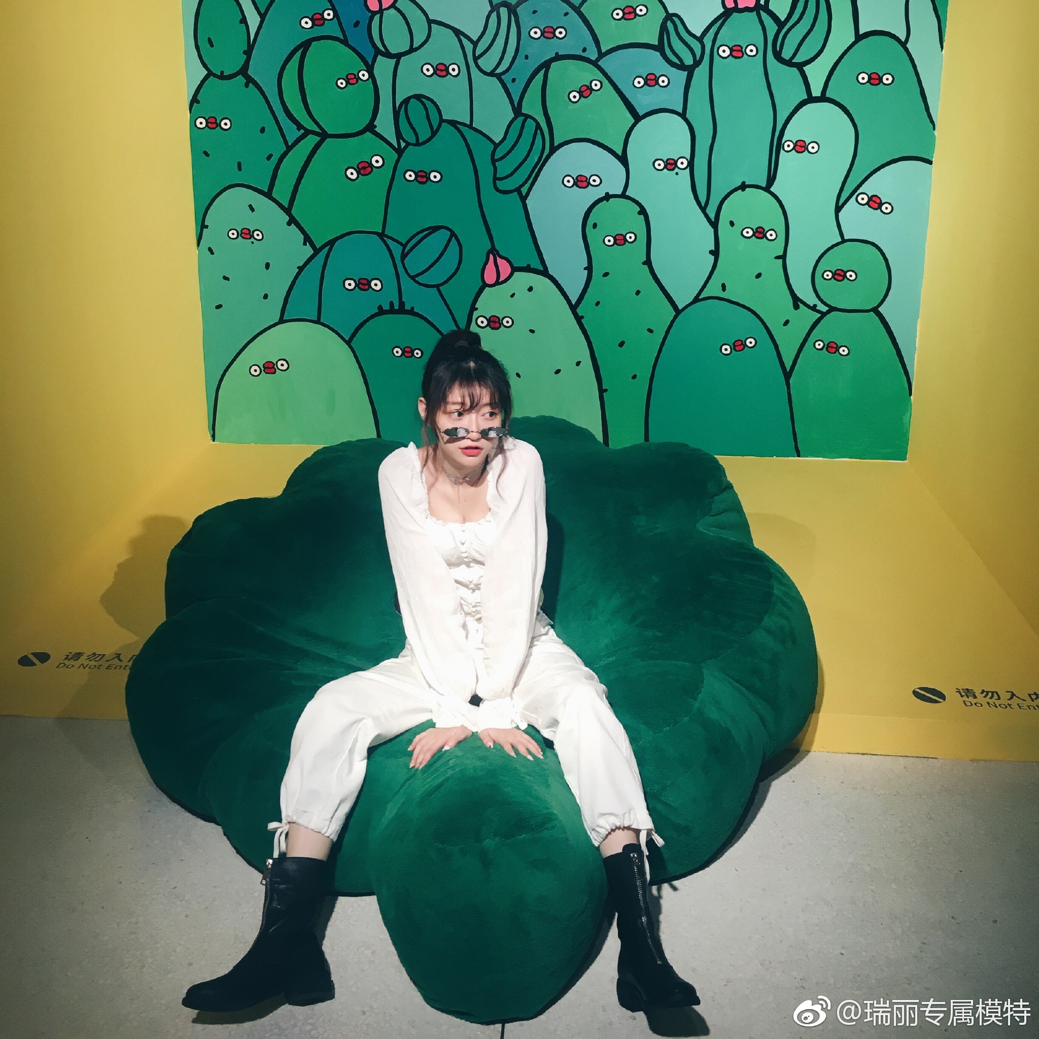 亚洲天使的巧妙之旅~~~
Xcelerator超级对撞¹º小米•时代艺术科技