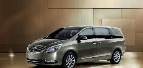 最受欢迎的商务车，强势气场让人欣喜，还买什么五菱！