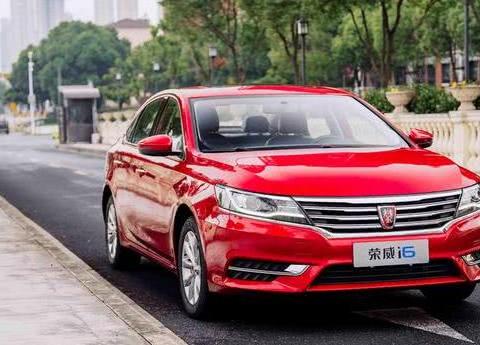 油耗2.99L，完胜15万合资车，仅8.98万起