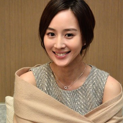 娱乐圈的真学霸,为读书放弃女主角,今35岁漂亮