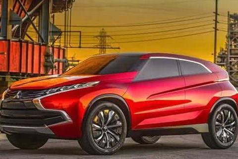 三菱被逼急了！怒怼哈弗H6，插电式混合动力系统，油耗仅3.6L