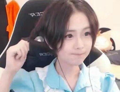 轩墨宝宝微博晒自拍, 却被网友发现了这个亮点!