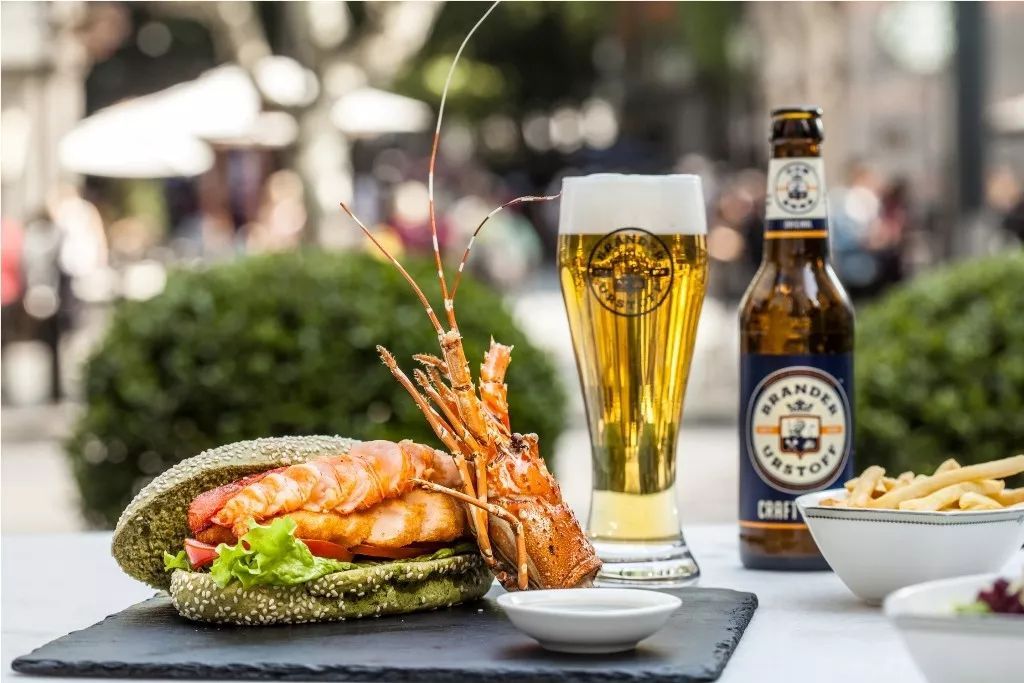 �������������޿�������¾Ƶ꣬One&Only Ψ�� 2020 ����פ�ϰ�