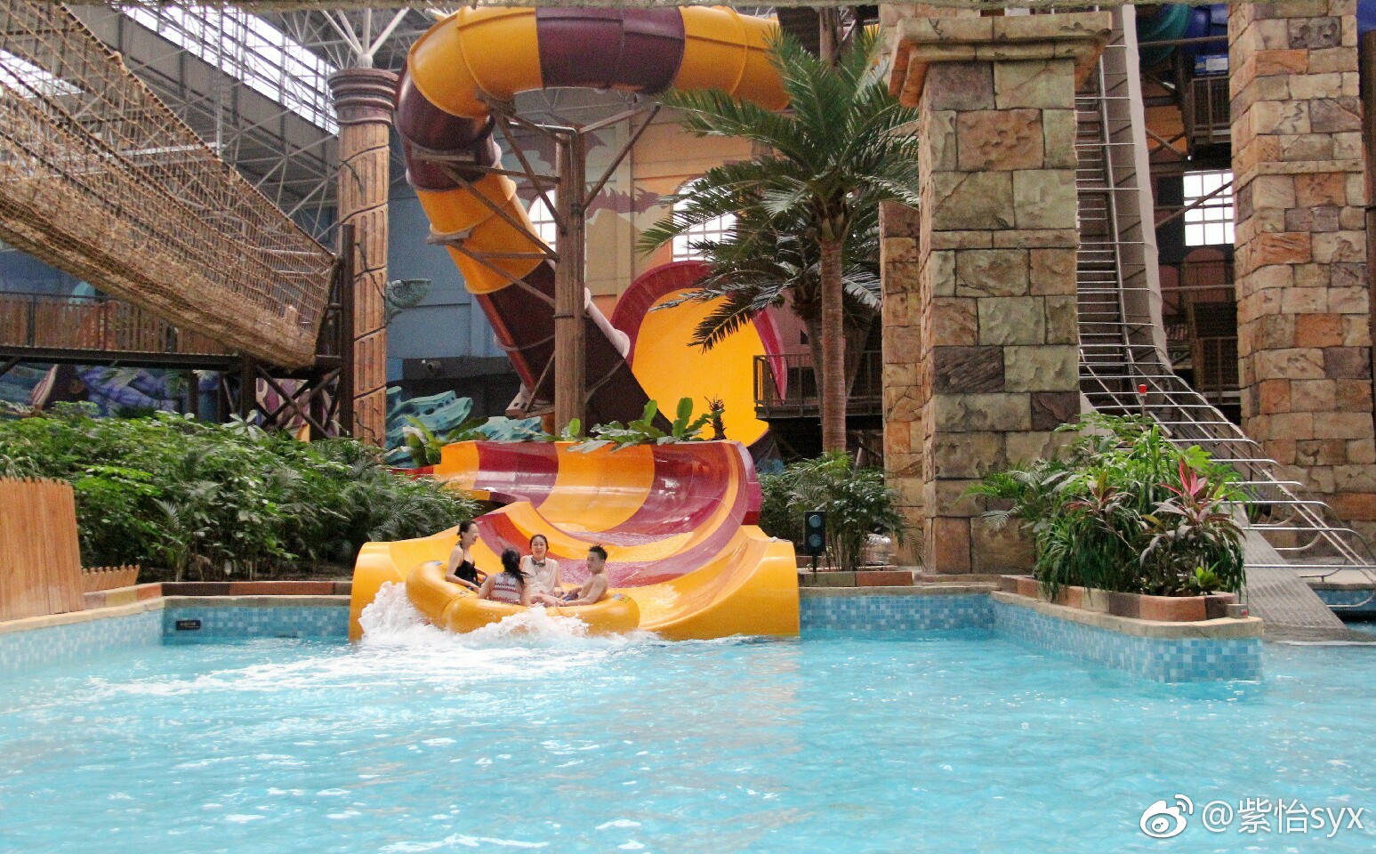 波塞冬水上王国,一个神话的世界。位于哈尔滨松花江避暑城