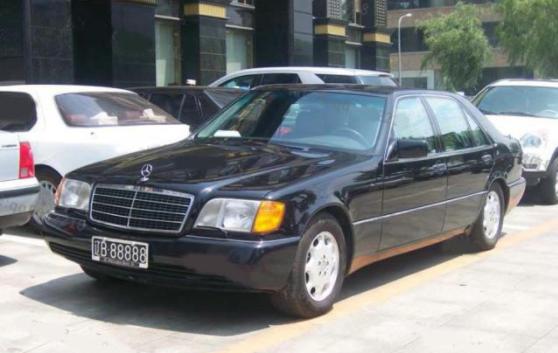 中国四大首富的车,老干妈车一出差距就出来了