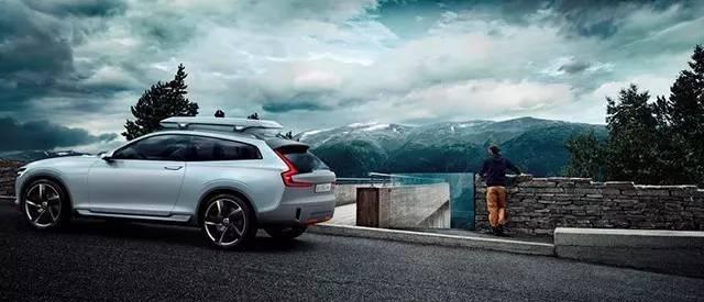 钟擎|谁要自不量力, 就来尝尝Polestar尾尘的滋味