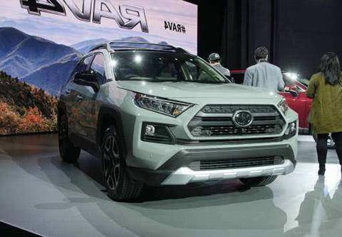 丰田下狠心要打败途观！全新SUV不到17万，汉兰达见了自愧不如