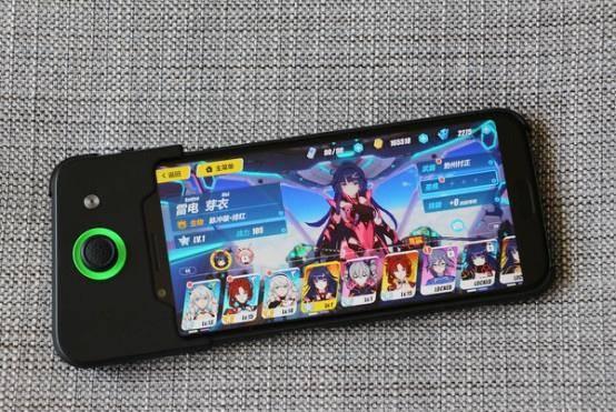 真相了!网友纠结黑鲨游戏手机值不值得买,权威