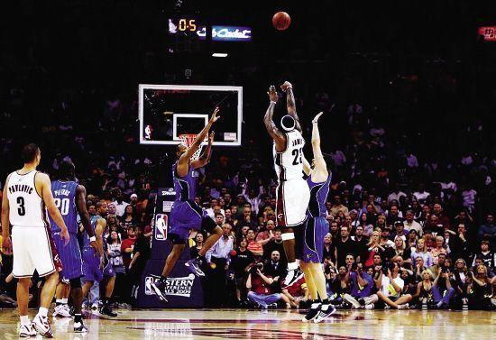 历史最多争议的巨星!詹姆斯背后的这4个谜团谁