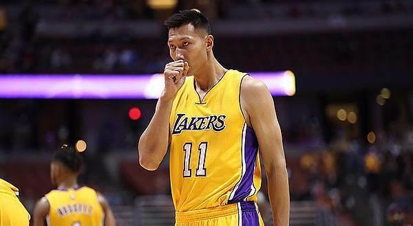 中国体坛商业价值TOP10: 张继科第一, 马龙超