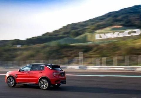 拒绝同质化！领克01用真刀真枪让你看到高端合资新力量！！