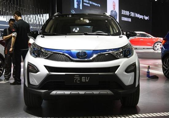 国际大师操刀，新能源领航者再推精品小型纯电SUV