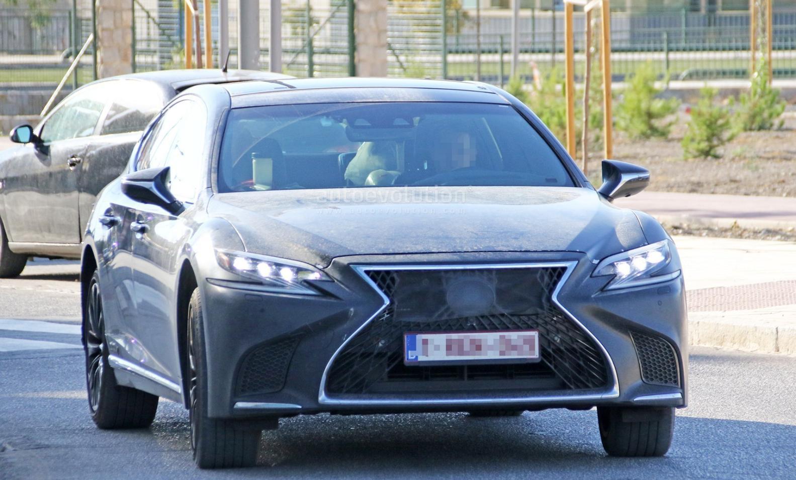 对标AMG S63 曝雷克萨斯LS F路试谍照