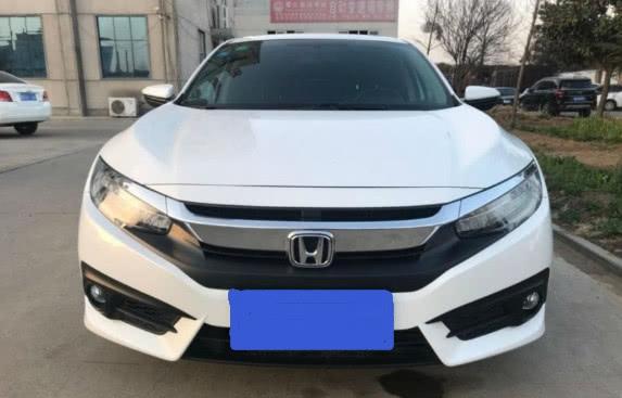 16.5万买的本田思域，打开车门后忍不住捧腹大笑