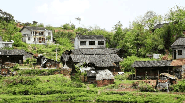 农民进城落户, 不符合这些条件, 农村的土地和房